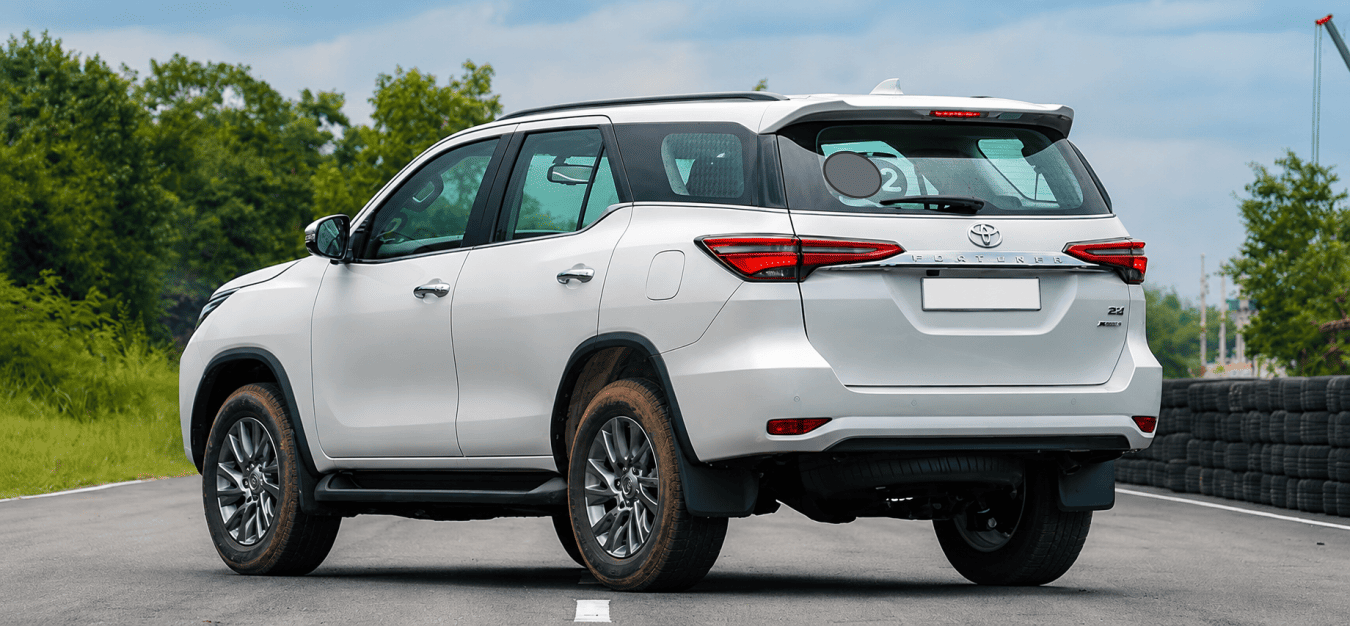 toyota fortuner car rental